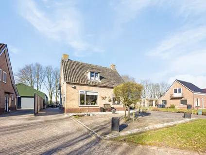 Vrijstaande woning te koop: Esweg 17, Nieuw-Roden Nieuw-Roden