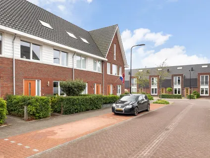 Tussenwoning te koop: Etienne De Pinedaweg 6, Austerlitz Austerlitz
