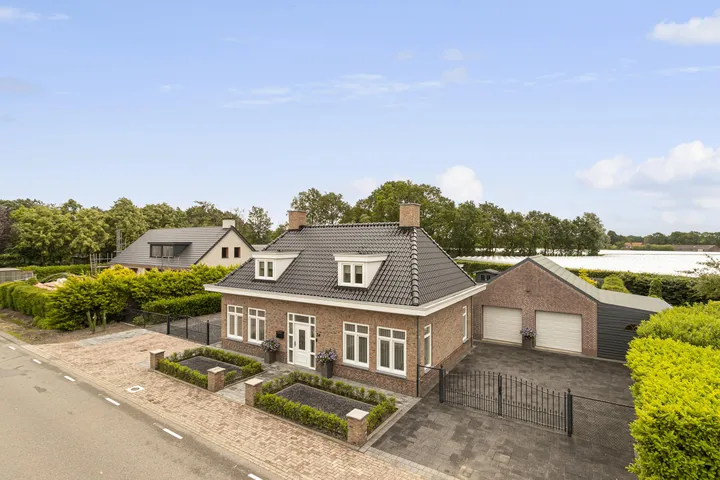 Vrijstaande woning te koop: Ettenseweg 34, Verspreide huizen Sprundel Sprundel