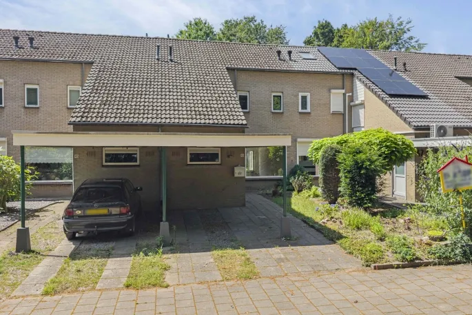 Tussenwoning te koop: Etudestraat 46, Brukske 1 Venray
