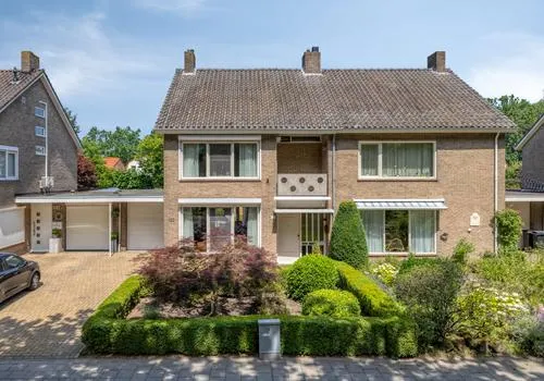 Terraced house for sale: Europalaan 123, Centrum Oost 1 Etten-Leur