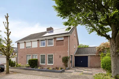 Tussenwoning te koop: Europalaan 34, Venne-West Drunen
