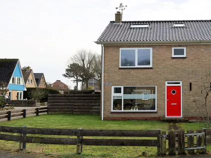 Twee-onder-één-kap te koop: Europalaan 38, West-Terschelling West-Terschelling