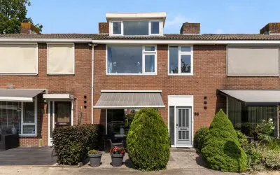 Tussenwoning te koop: Europalaan 96, Dorrestein-Zuid Nieuwerkerk Aan Den Ijssel