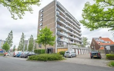 Appartement te koop: Europaplein 2D, Vossepark Leeuwarden