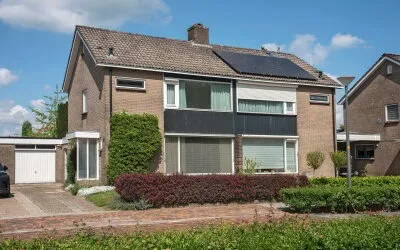 Tussenwoning te koop: Europastraat 99, 't Wensink Noord Borne
