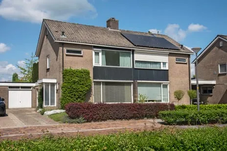 Tussenwoning te koop: Europastraat 99, 't Wensink Noord Borne