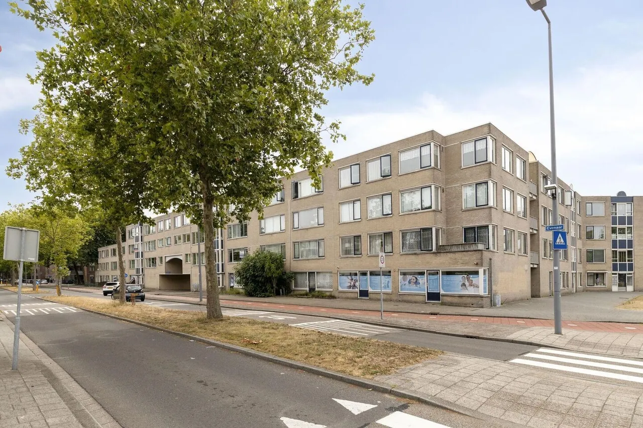 Studio te koop: Evenaar 286, Rotterdam