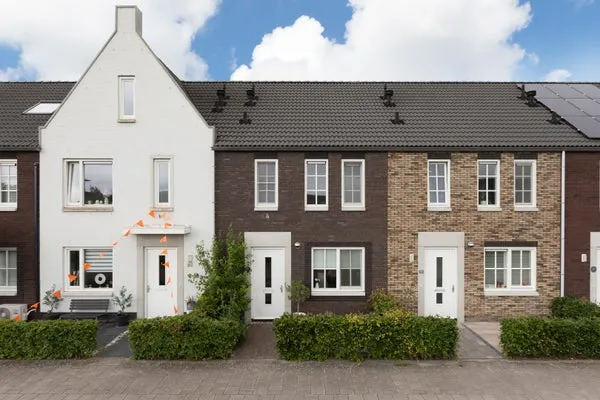 Tussenwoning te koop: Evert Egbertsstraat 79, Zwetteplan Sneek