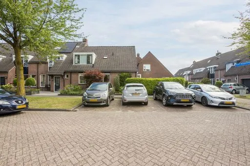 Tussenwoning te koop: Evert Reddersland 19, Staphorst-Zuid Staphorst