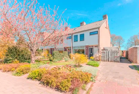 Hoekwoning te koop: Ewisweg 76, Akkerbuurt Heiloo