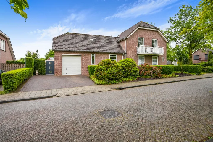 Vrijstaande woning te koop: Exelsboom 8, Oud-Geleen en Haesselderveld Geleen