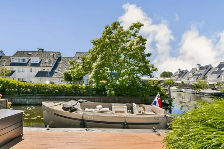 Tussenwoning te koop: Eymerspoeldam 3, Middelbuurt Warmond