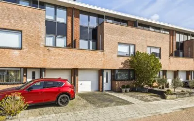 Tussenwoning te koop: F. Leenhoutsstraat 1A, Molenweg e.o. Oost-Souburg
