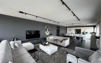 Appartement te huur: Faas Wilkesstraat 153B, Amsterdam
