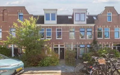 Tussenwoning te koop: Fahrenheitstraat 38, De Wetbuurt Amsterdam