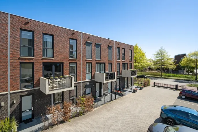 Tussenwoning te koop: Fascinatio Boulevard 1118, Fascinatio-oost Capelle Aan Den Ijssel