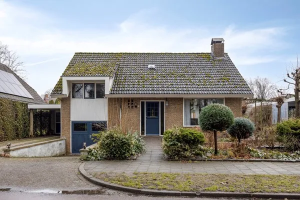 Vrijstaande woning te koop: Father Raatgerstraat 20, Rossum kern Rossum
