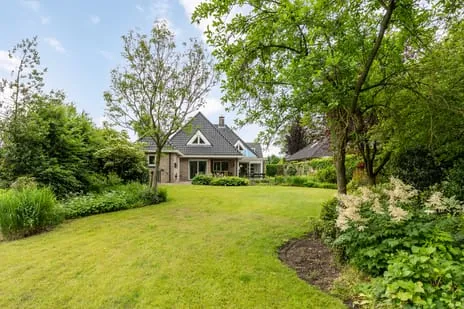 Vrijstaande woning te koop: Father Raatgerstraat 7, Rossum kern Rossum (Ov)