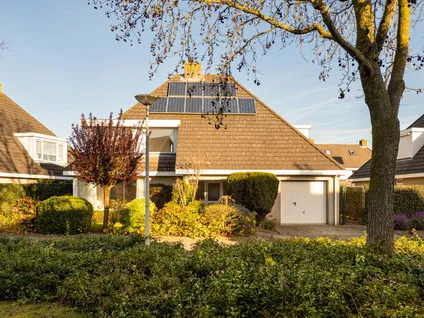 Vrijstaande woning te koop: Faunaberg 34, Tolberg-Centrum Roosendaal
