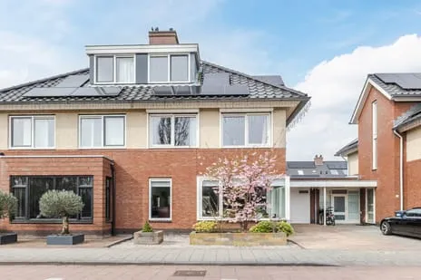 Tussenwoning te koop: Faunalaan 83, Uithoorn