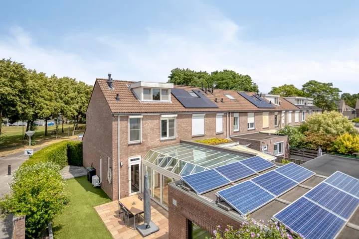 Hoekwoning te koop: Faunasingel 33, Hoogvonderen Roermond