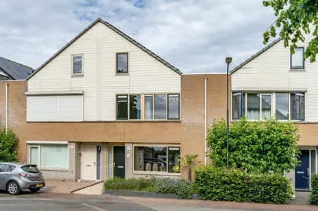 Tussenwoning te koop: Fauststraat 19, Waardenburg Waardenburg