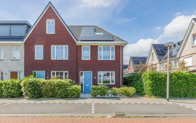 Corner house for sale: Fazant 13, Legmeer Uithoorn