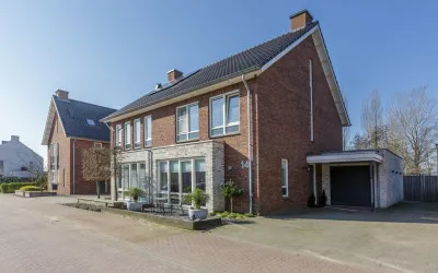 Twee-onder-één-kap te koop: Fazant 14, Verspreide huizen Maurik Maurik