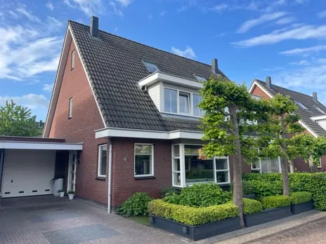 Tussenwoning te koop: Fazant 5, Verspreide huizen West Leimuiden