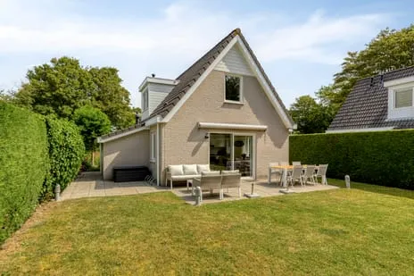 Detached house for sale: Fazantenlaan 2A, Verspreide huizen Kamperland Kamperland