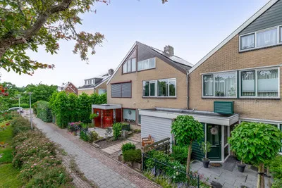 Tussenwoning te koop: Fazantenpad 3, Rozenburg Rozenburg