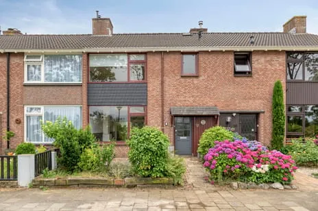 Tussenwoning te koop: Fazantstraat 12, Beek-Midden Beek (Gem. Berg En Dal)
