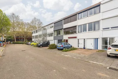 Tussenwoning te koop: Fazantstraat 19, Limbrichterveld Sittard