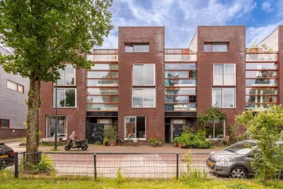 Appartement te koop: Feike de Boerlaan 132, Borneo Amsterdam