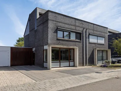 Tussenwoning te koop: Felix Timmermansstraat 24, Baandert Sittard