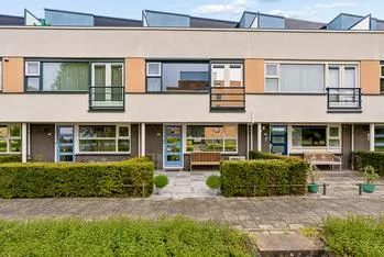 Terraced house for sale: Fellinilaan 169, Filmwijk Zuid-zuid van Walt Disneyplts. Almere
