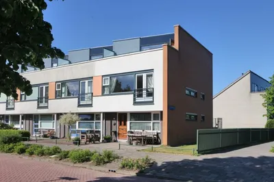 Huurwoning: Fellinilaan 177 in Almere - €2.200 per maand - 129m²