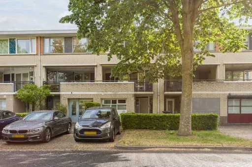 Woning te koop: Fellinilaan, Filmwijk Zuid-noord van Walt Disneyplts. Almere