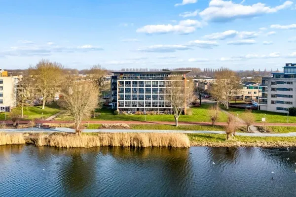 Appartement te koop: Fellinilaan 262, Filmwijk Zuid-noord van Walt Disneyplts. Almere