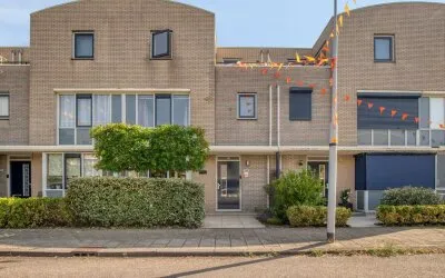 Terraced house for sale: Femina Mullerstraat 110, Hoofddorp Toolenburg Oost Hoofddorp