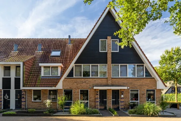 Tussenwoning te koop: Feytahof 13, Elspeet