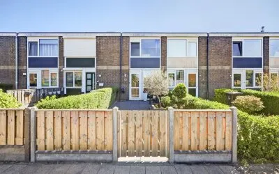 Tussenwoning te koop: Fideliolaan 31, Hoogvliet Rotterdam