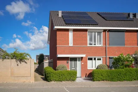 Hoekwoning te koop: Fiep Westendorplaan 218, Verspreide huizen Hoeven Zaltbommel