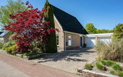 Vrijstaande woning te koop: Fiifhoeke 9, Nijega Nijega
