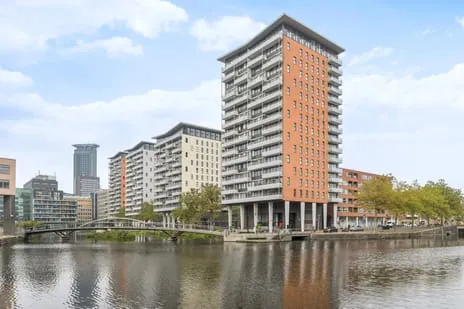 Appartement te koop: Fijnjekade 243, Laakhaven-Oost 'S-Gravenhage