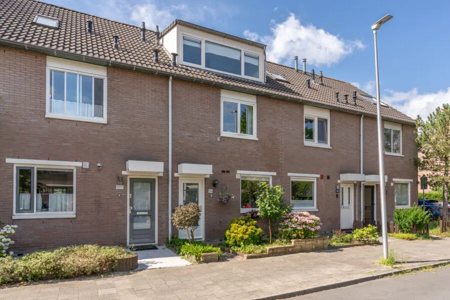 Tussenwoning te koop: Filipijnen 105, Utrecht