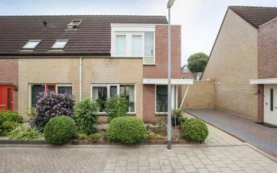 Hoekwoning te koop: Fitislaan 43, Brummelhof Apeldoorn