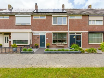 Tussenwoning te koop: Fitisstraat 9, Binderen Helmond