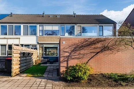 Tussenwoning te koop: Fivel 11, Aa-landen-Noord Zwolle